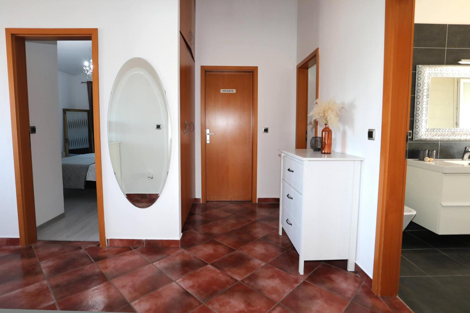 Apartman Debora Sa Privatnim Bazenom Пула Экстерьер фото