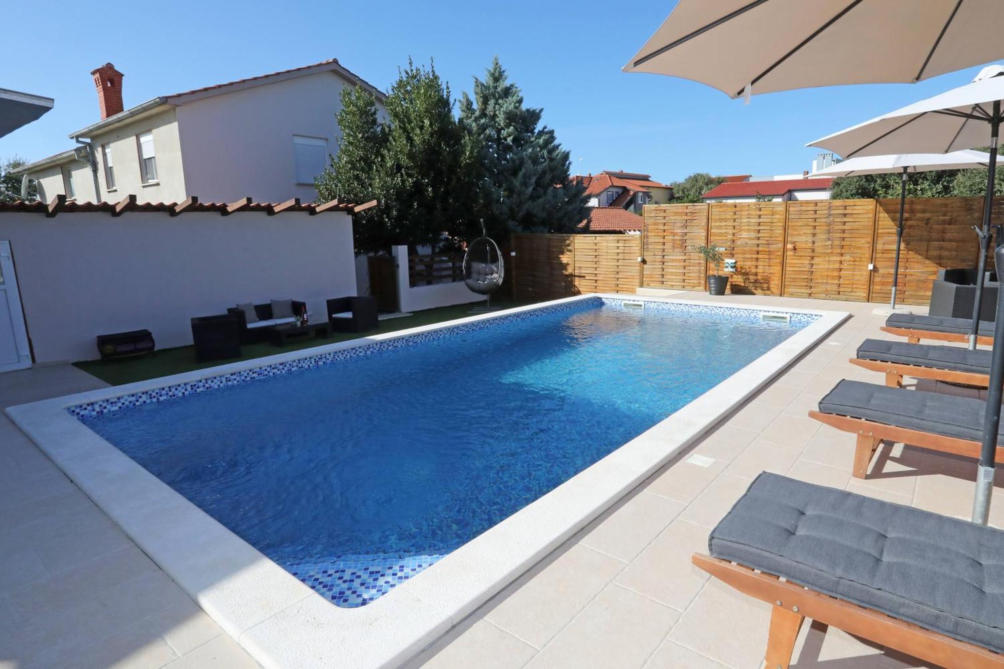 Apartman Debora Sa Privatnim Bazenom Пула Экстерьер фото
